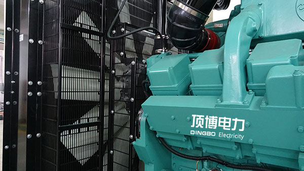關(guān)于柴油發(fā)電機(jī)組冷卻系統(tǒng)，選擇風(fēng)冷or水冷？