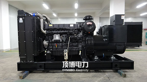 頂博上柴立式直列6缸200KW柴油發(fā)電機組（型號SC9D310D2）主要技術參數(shù)