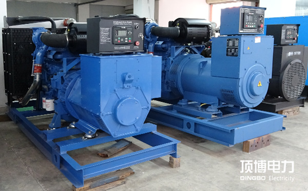 穩(wěn)定電力的新選擇：頂博柴油發(fā)電機(jī)組高效應(yīng)對暴雨、干旱等極端天氣